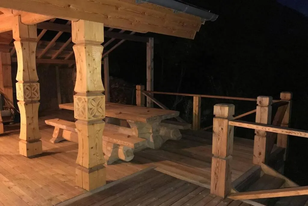 فيلا La Bâtie-Neuveفي Chalet Norvegien